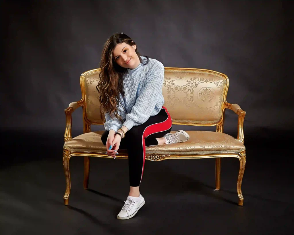 Meet Selena Victoria